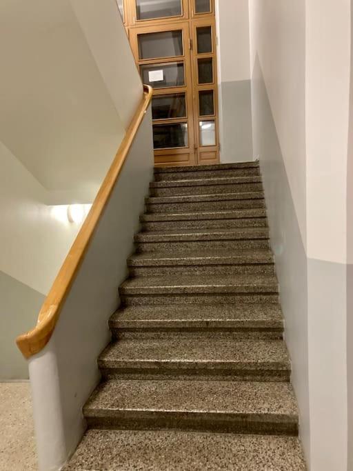 Apartamento Viehaettaevae Asunto Heinolan Keskustassa Exterior foto